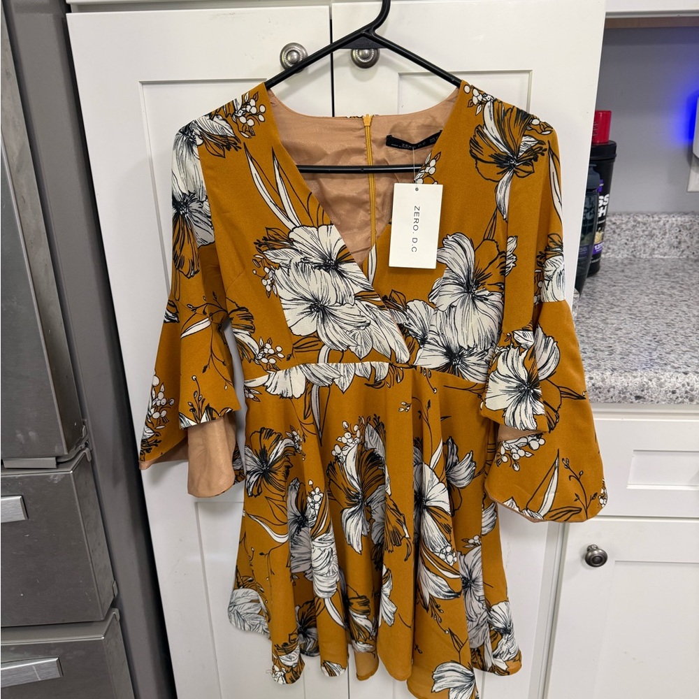 Mustard Floral V-Neck Bell Sleeve Tunic